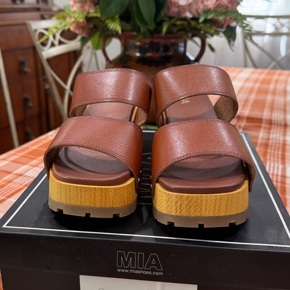 MIA Brown Leather Sandals with Wooden Platform